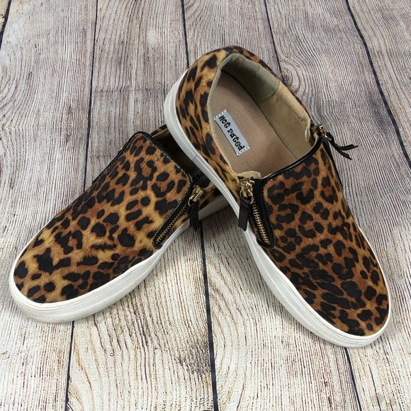 Not Rated Shoes - Cheetah Print Zip Sneakers